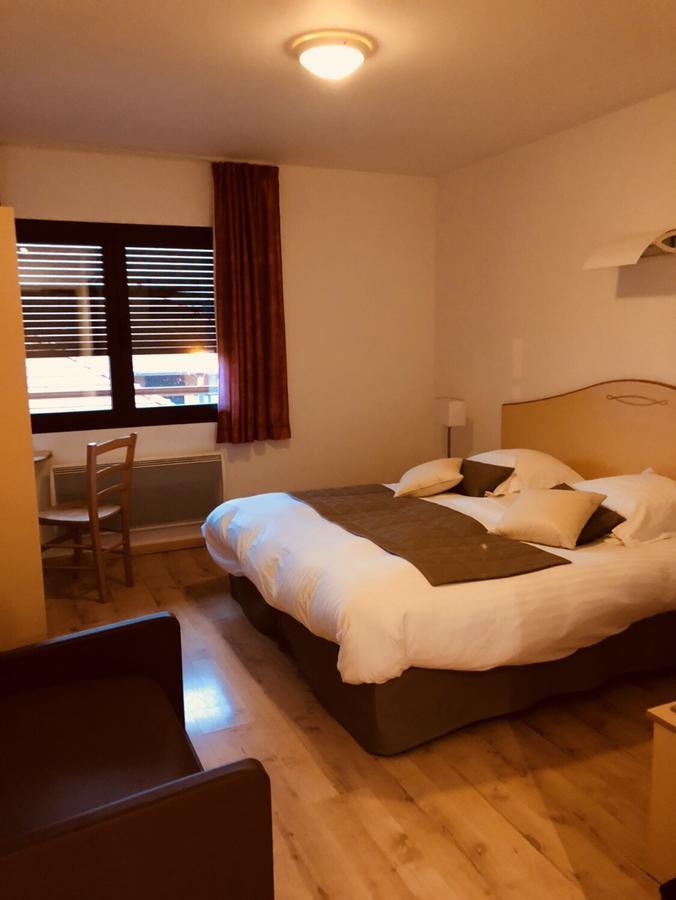 Le Champ Des Lys Hotel Amancey Exterior photo